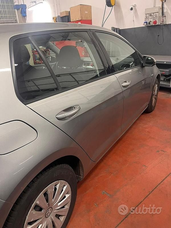 Usata VW Golf VII 110 CV (80 kW) 2016 Berlina