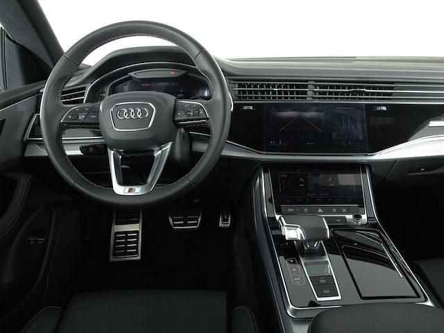 Usata Audi Q8 S-Line 394 CV (289 kW) 2024 Blu ascari metallizzato SUV