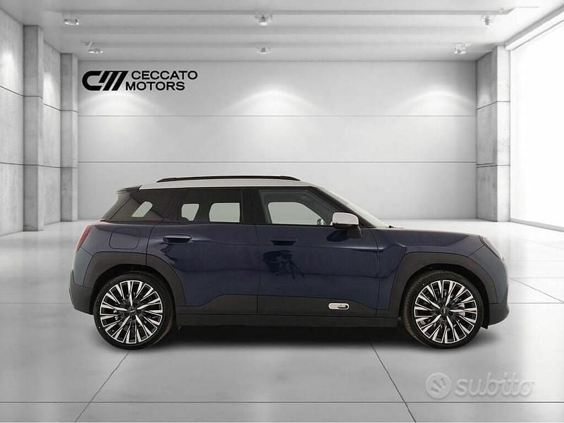 Nuova Mini Aceman Favoured 160 kW (218 CV) 2025 SUV