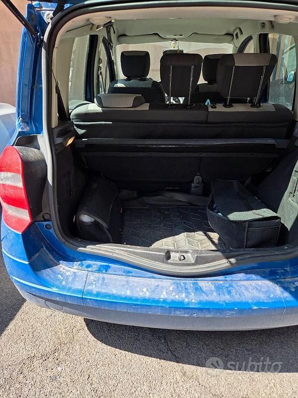 Käytetty Renault Modus 75 HP (55 kW) 2008 Sininen Tila-auto