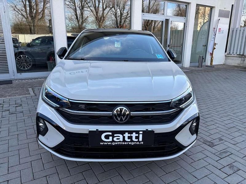 Usata VW Taigo R-line 110 CV (80 kW) 2023 Ascot grey SUV