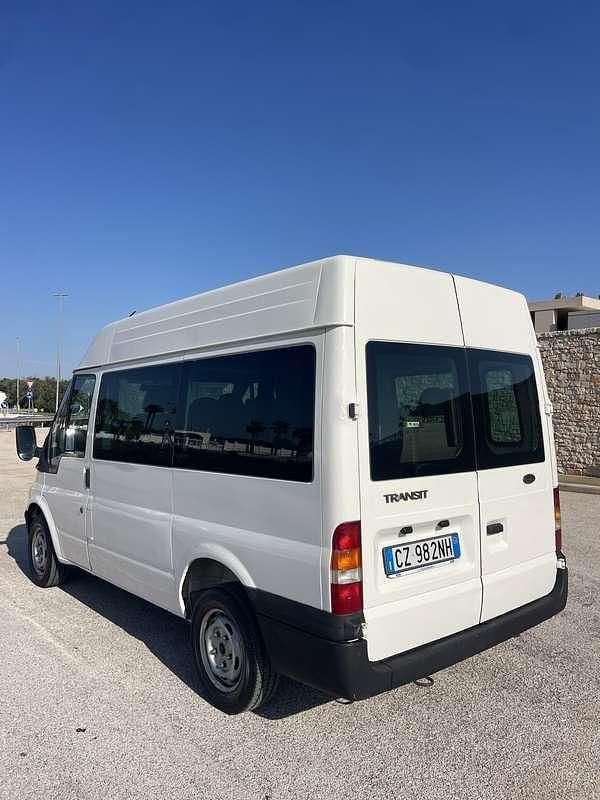 Usata Ford Transit 101 CV (74 kW) 2006 Bianco Furgone