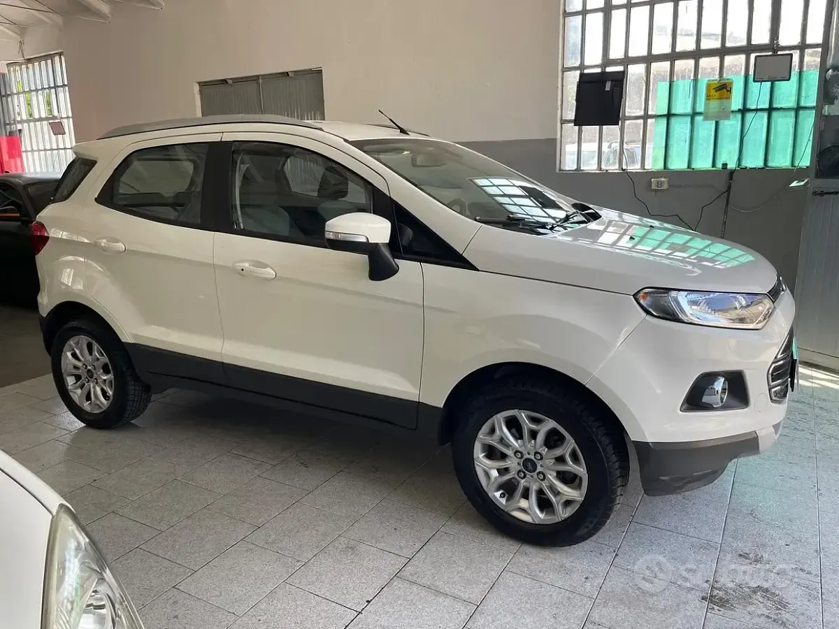 Usata Ford Ecosport 112 CV (82 kW) 2014 Bianco SUV