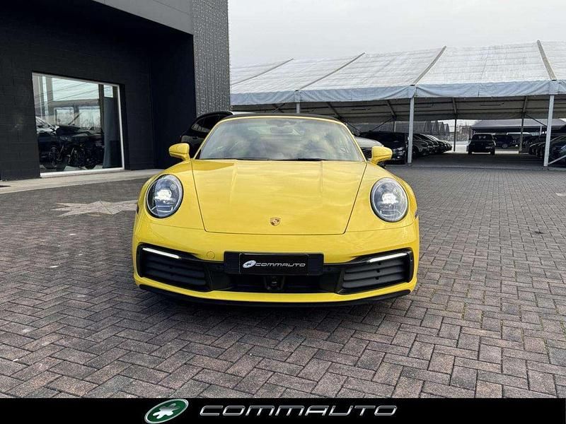 Usata Porsche 911 Carrera S Cabriolet 450 CV (330 kW) 2024 Giallo Cabrio