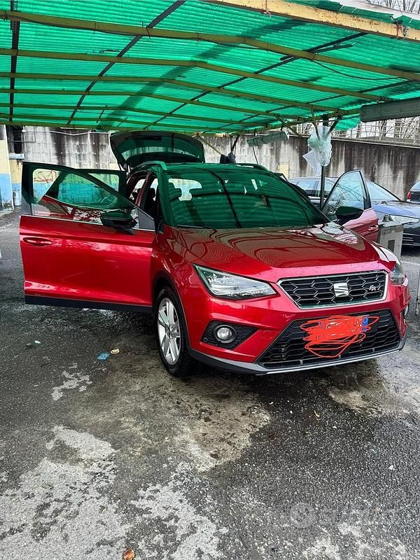 Usata Seat Arona 2019 Rosso SUV