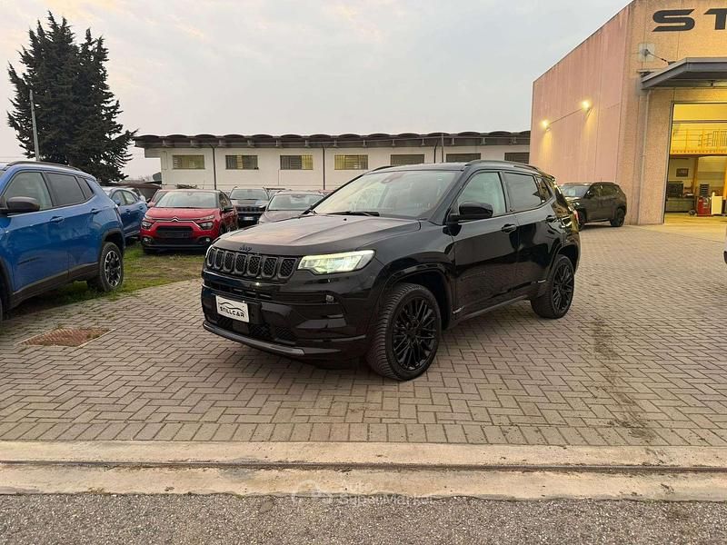 Usata Jeep Compass 179 CV (131 kW) 2023 Nero SUV