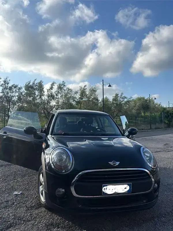 Usata Mini One D 75 CV (55 kW) 2019 Utilitaria