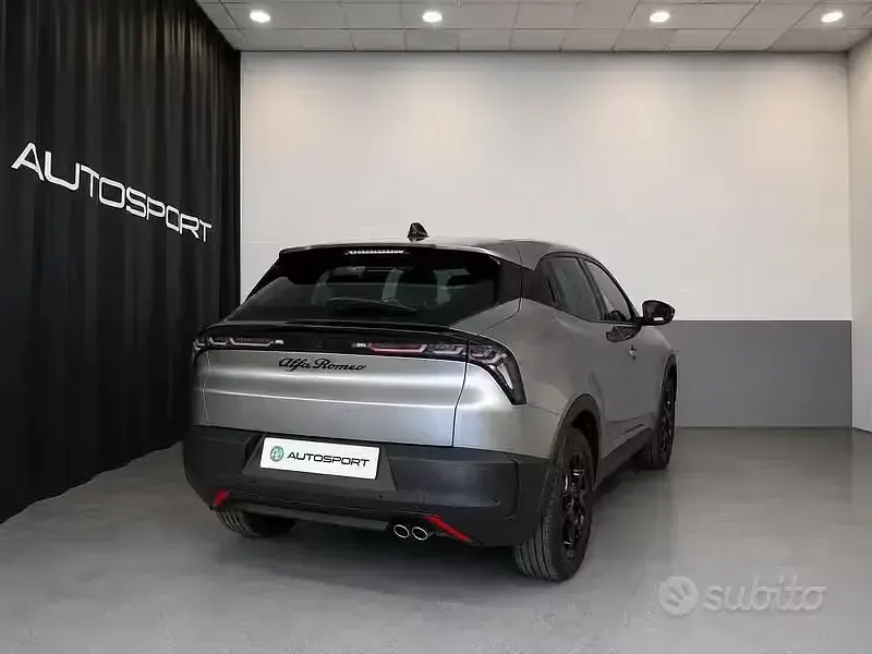 Usata Alfa Romeo GT Junior 145 CV (106 kW) 2025 Grigio SUV