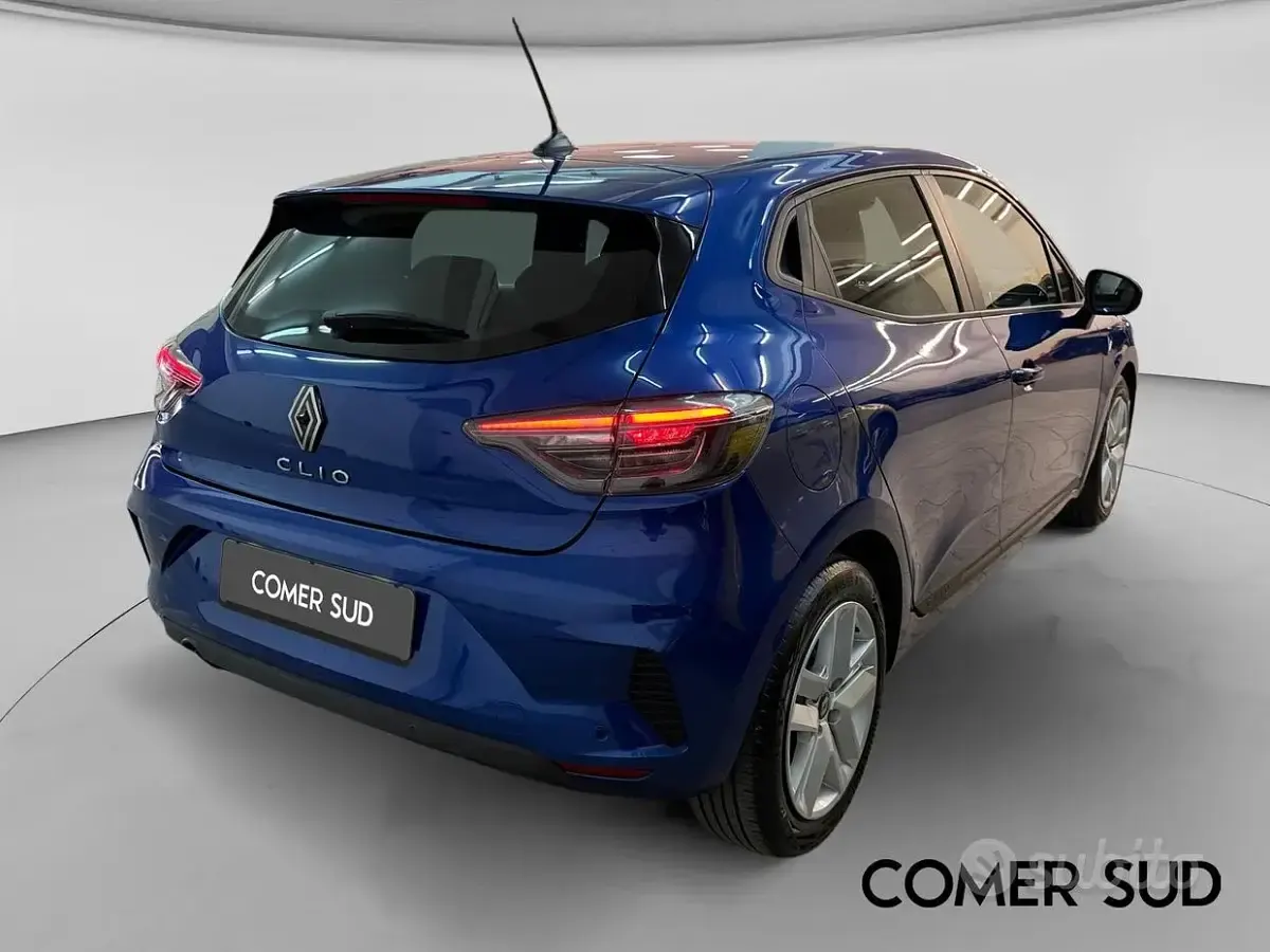 Usata Renault Clio V Evolution 101 CV (74 kW) 2025 Blu Berlina