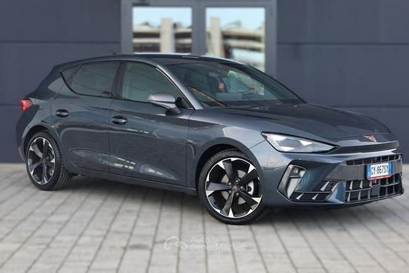 Usata Cupra Leon 150 CV (110 kW) 2025 Grigio Berlina