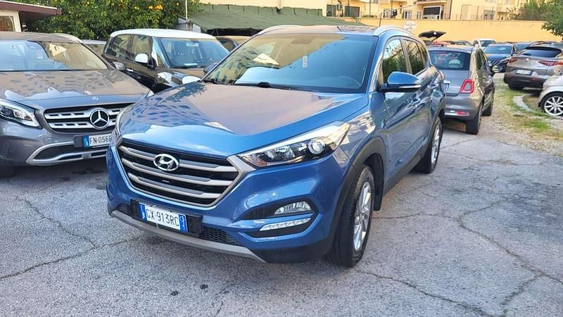 Usata Hyundai Tucson Comfort 132 CV (97 kW) 2016 Blu/azzurro SUV