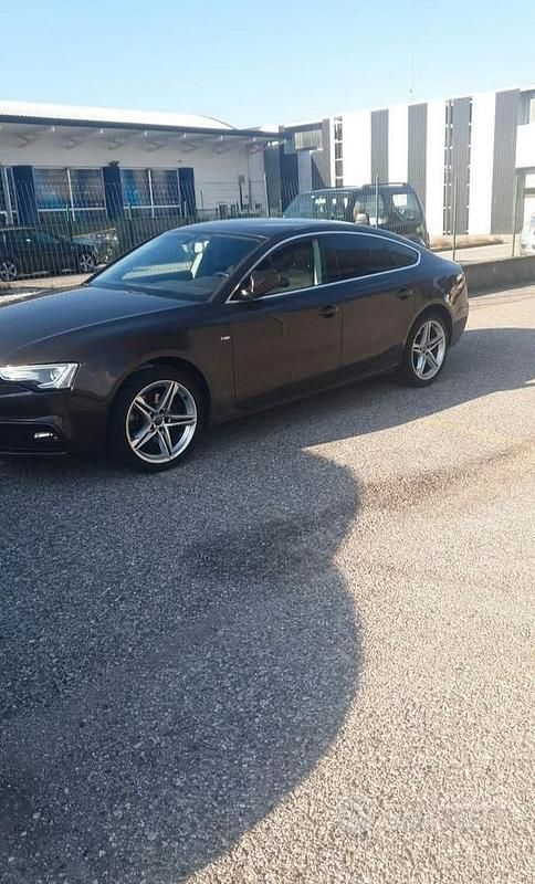 Usata Audi A5 Sportback S-Line 150 CV (110 kW) 2014 Marrone Utilitaria