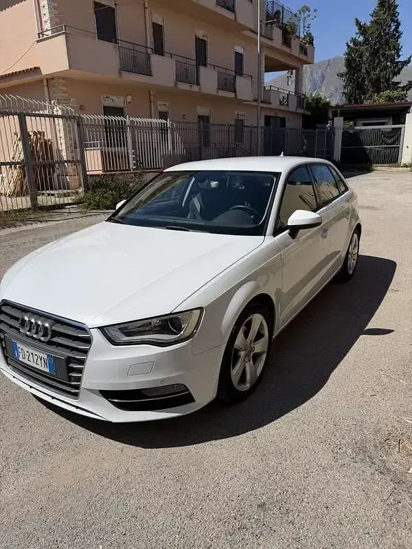 Usata Audi A3 Ambition 110 CV (80 kW) 2016 Bianco Berlina