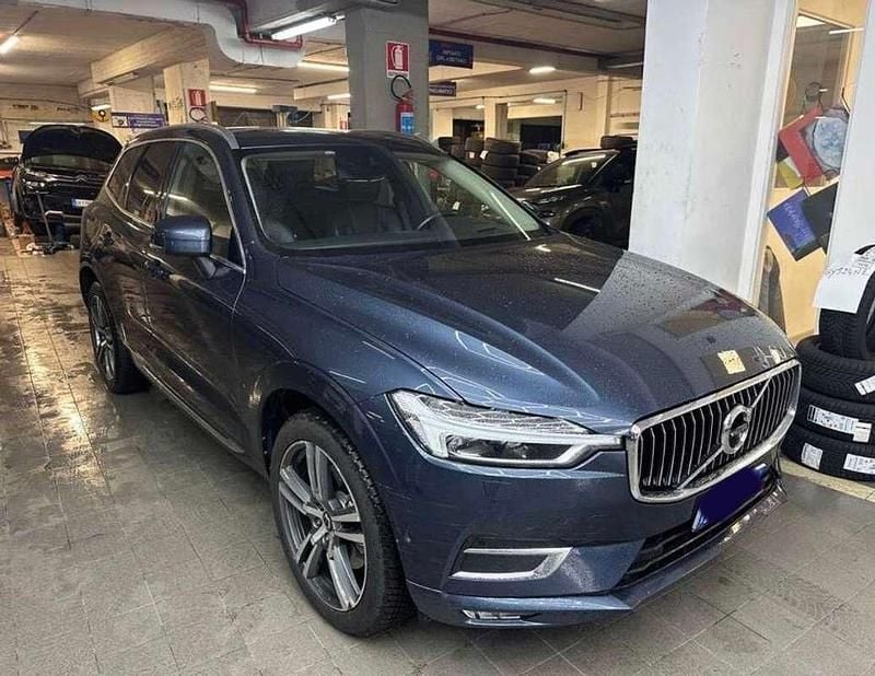 Blu/azzurro Usata 2020 Volvo XC60 Inscription SUV | 18.500 € (Super prezzo) - Immagine 1/4