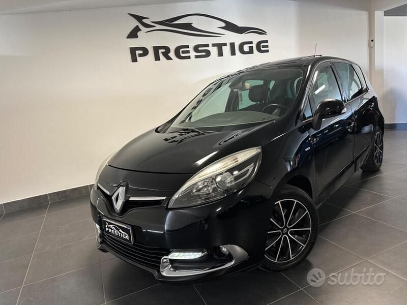 Nero Usata 2013 Renault Scénic III Bose Edition Monovolume | 5700 € (Ottimo prezzo) - Immagine 1/4