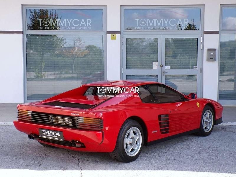 Usata Ferrari Testarossa 390 CV (286 kW) 1986 Rosso corsa 300/6 Coupé