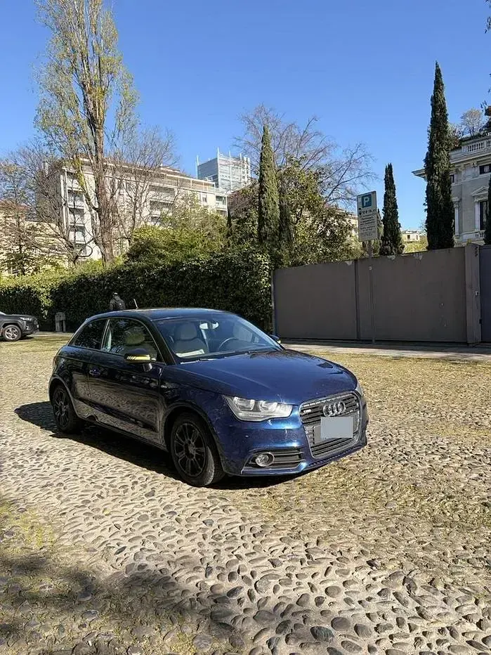 Usata Audi A1 S-Line 122 CV (89 kW) 2010 Blu Utilitaria