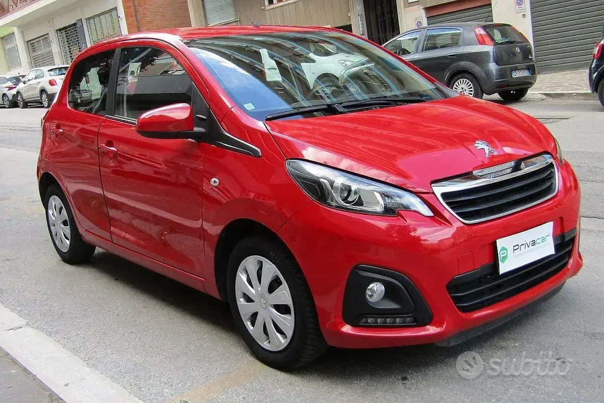 Usata Peugeot 108 Active 72 CV (52 kW) 2019 Rosso Utilitaria