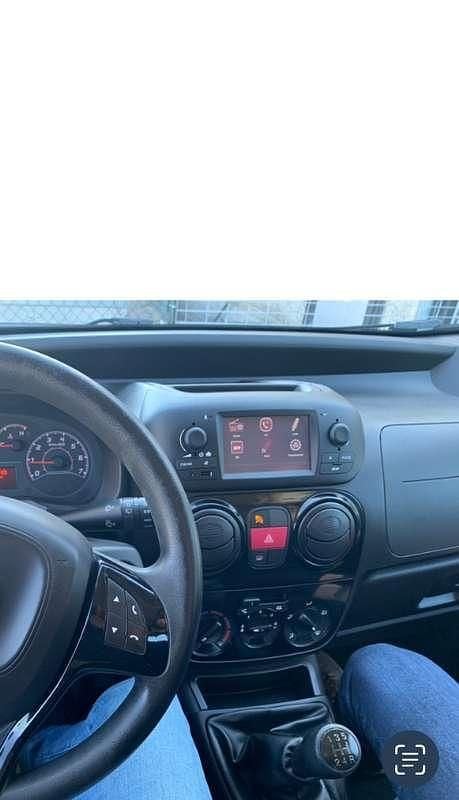 Usata Fiat Qubo Lounge 80 CV (58 kW) 2017 Nero Monovolume