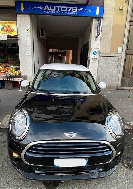 Usata Mini Cooper Hype 136 CV (100 kW) 2016 Nero Utilitaria