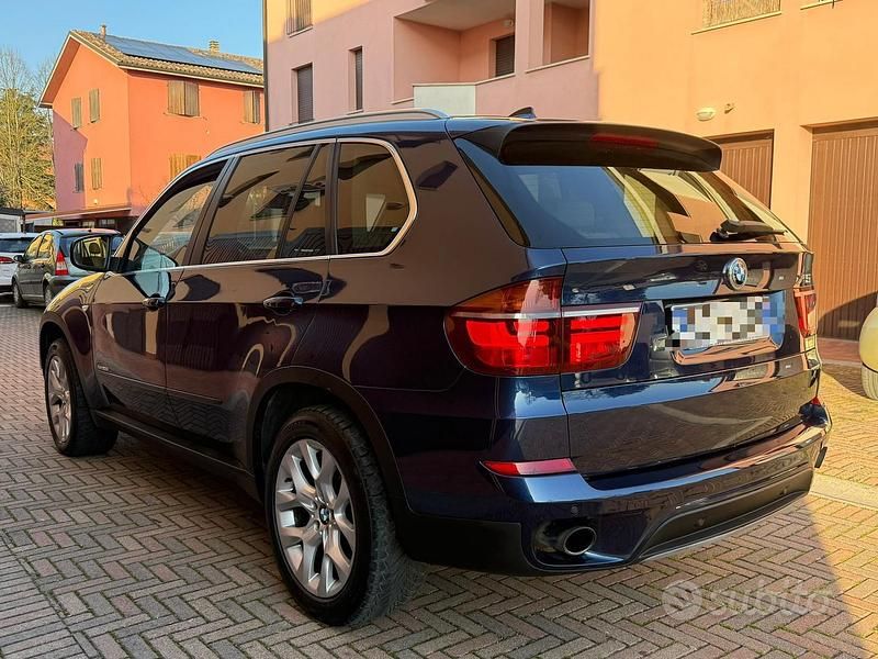 Usata BMW X5 Efficient Dynamics 245 CV (180 kW) 2011 Blu SUV