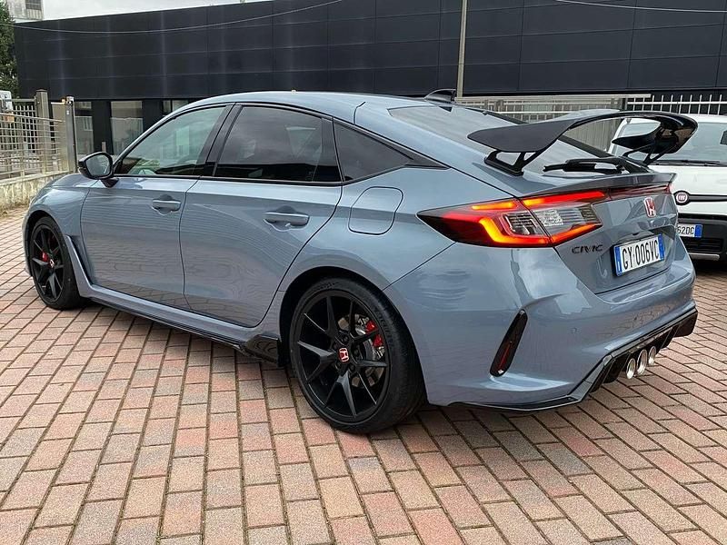 Nuova Honda Civic Type R 329 CV (241 kW) 2025 Grigio Berlina