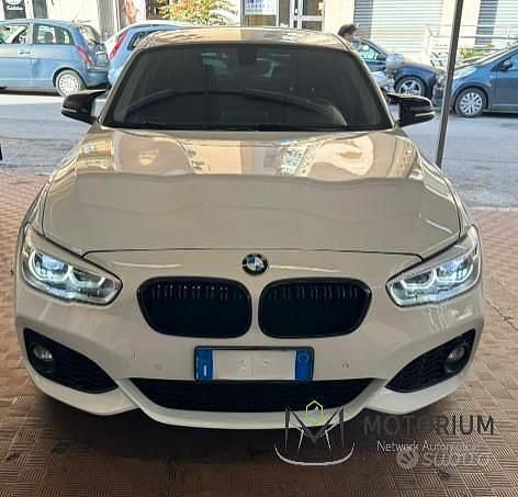 Usata BMW 118 Sport Line 150 CV (110 kW) 2016 Bianco Utilitaria