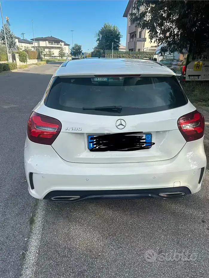 Usata Mercedes A180 Premium 136 CV (100 kW) 2019 Bianco Berlina
