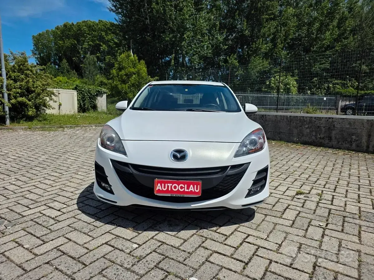 Usata Mazda 3 116 CV (85 kW) 2010 Bianco Berlina