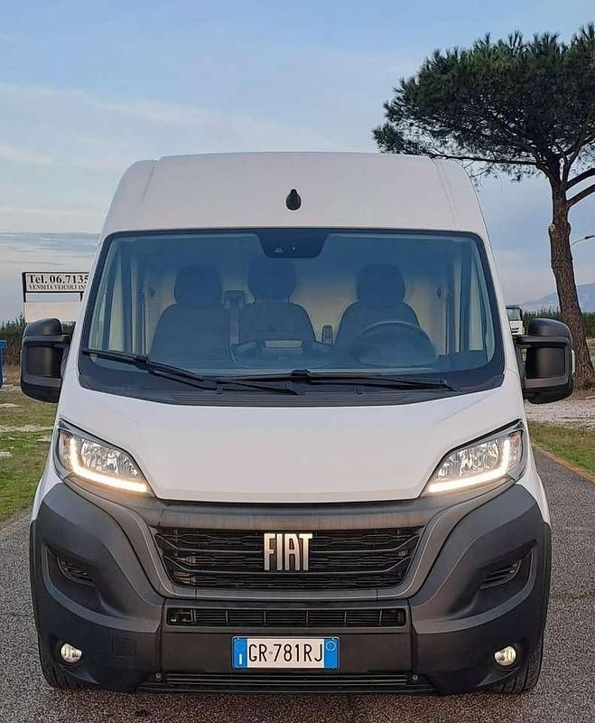 Usata Fiat Ducato 140 CV (102 kW) 2023 Bianco Furgone