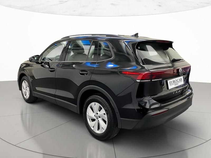 Nouvelle VW Tiguan Life 150 ch (110 kW) 2026 Noir SUV