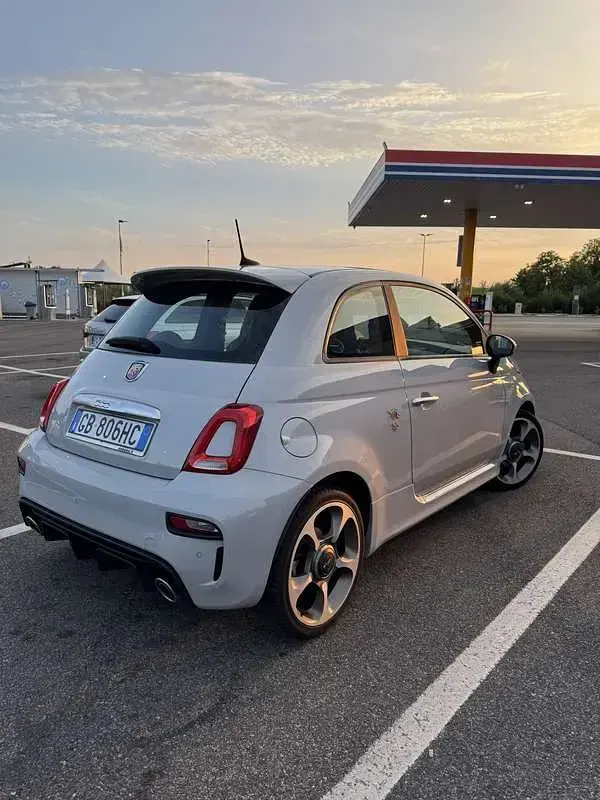 Usata Abarth 595 145 CV (106 kW) 2020 Grigio Utilitaria