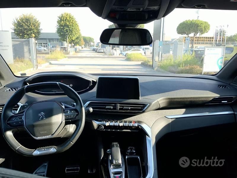 Usata Peugeot 3008 2018 Rosso SUV