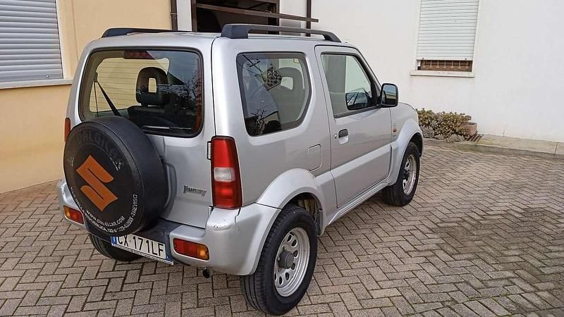 Usata Suzuki Jimny 65 CV (47 kW) 2005 SUV