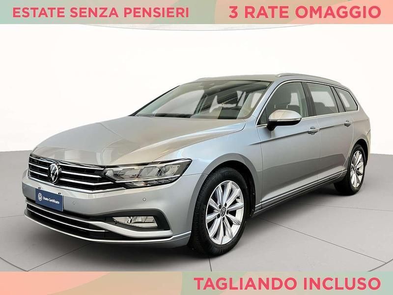 Pyrit silver metallizzato Usata 2023 VW Passat Business Station wagon | 26.900 € (Buon prezzo) - Immagine 1/4