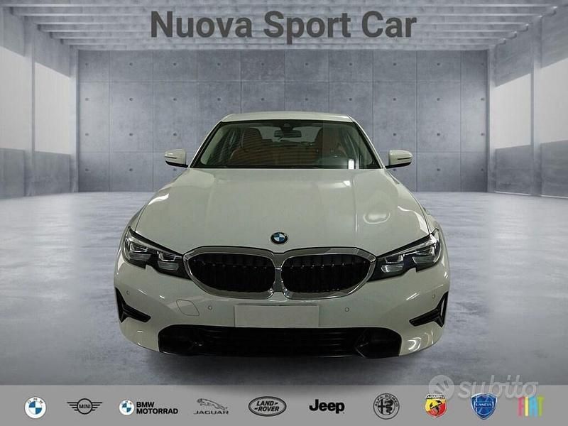 Bianco Usata 2022 BMW 318 Sport Line Tre volumi | 28.400 € (Super prezzo) - Immagine 1/4