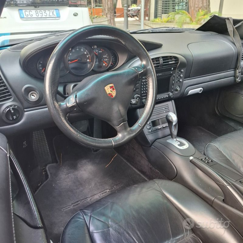 Usata Porsche 911 Carrera 4S 320 CV (235 kW) 2003 Grigio Coupé