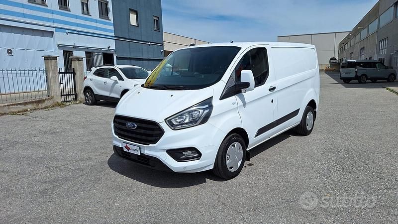 Usata Ford Transit Custom Trend 130 CV (95 kW) 2023 Bianco Berlina
