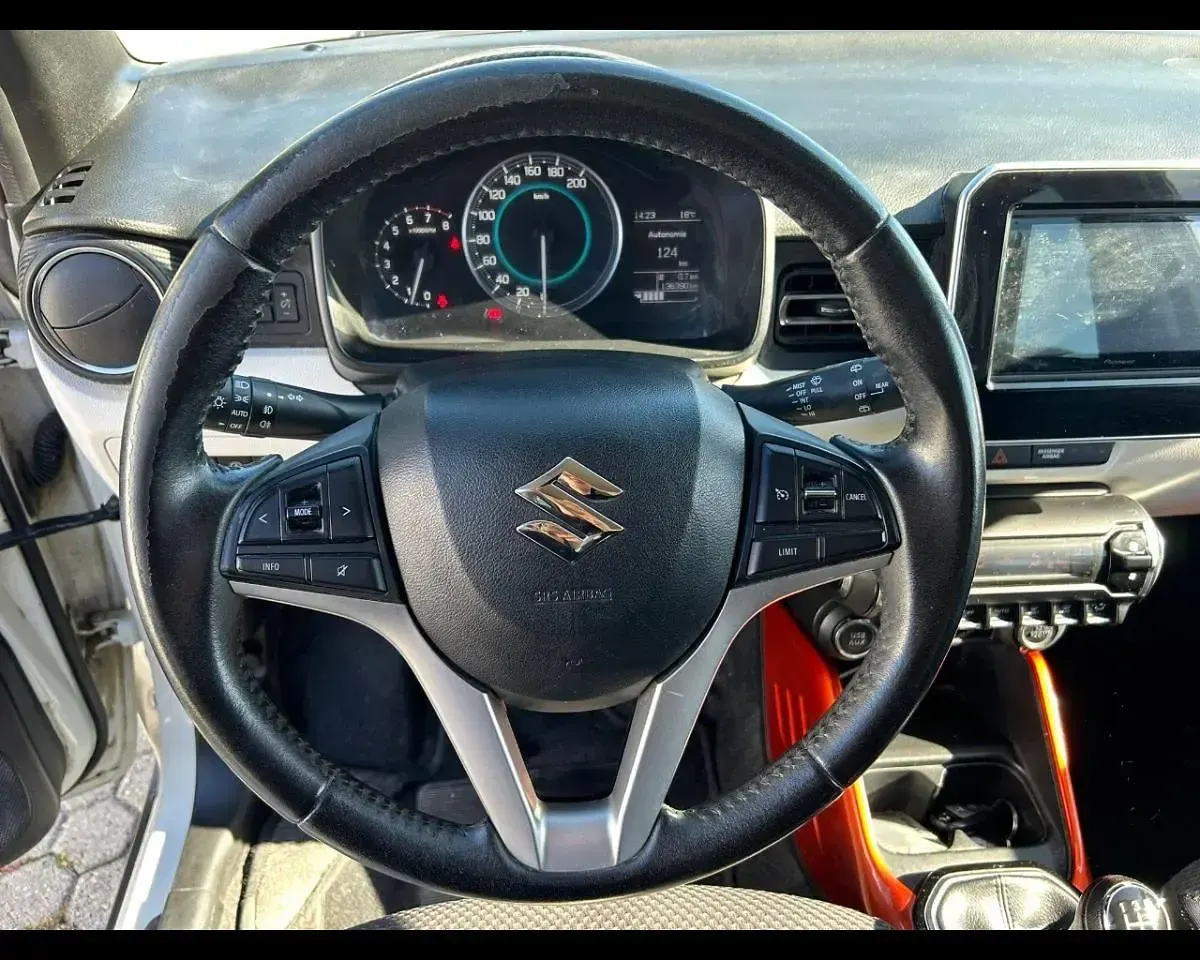 Usata Suzuki Ignis 90 CV (66 kW) 2017 Bianco SUV