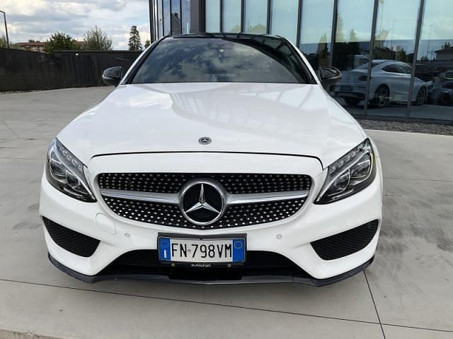 Usata Mercedes C220 Premium 2018 Bianco Coupé
