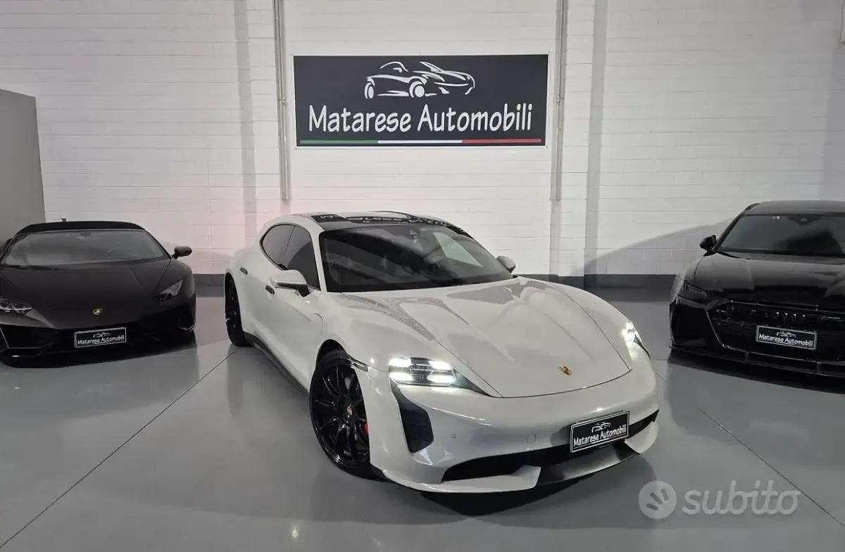 Usata Porsche Taycan GTS Sport Turismo Sport Turismo 439 kW (598 CV) 2022 Station wagon
