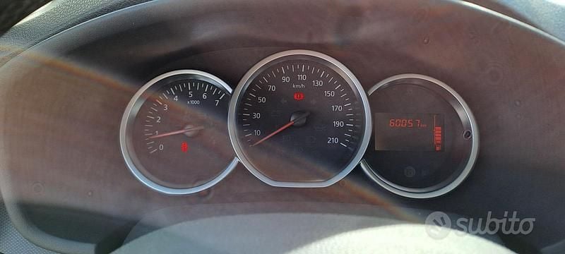 Usata Dacia Sandero Stepway 90 CV (66 kW) 2017 Bianco Berlina