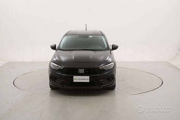 Usata Fiat Tipo 100 CV (73 kW) 2023 Nero Station wagon