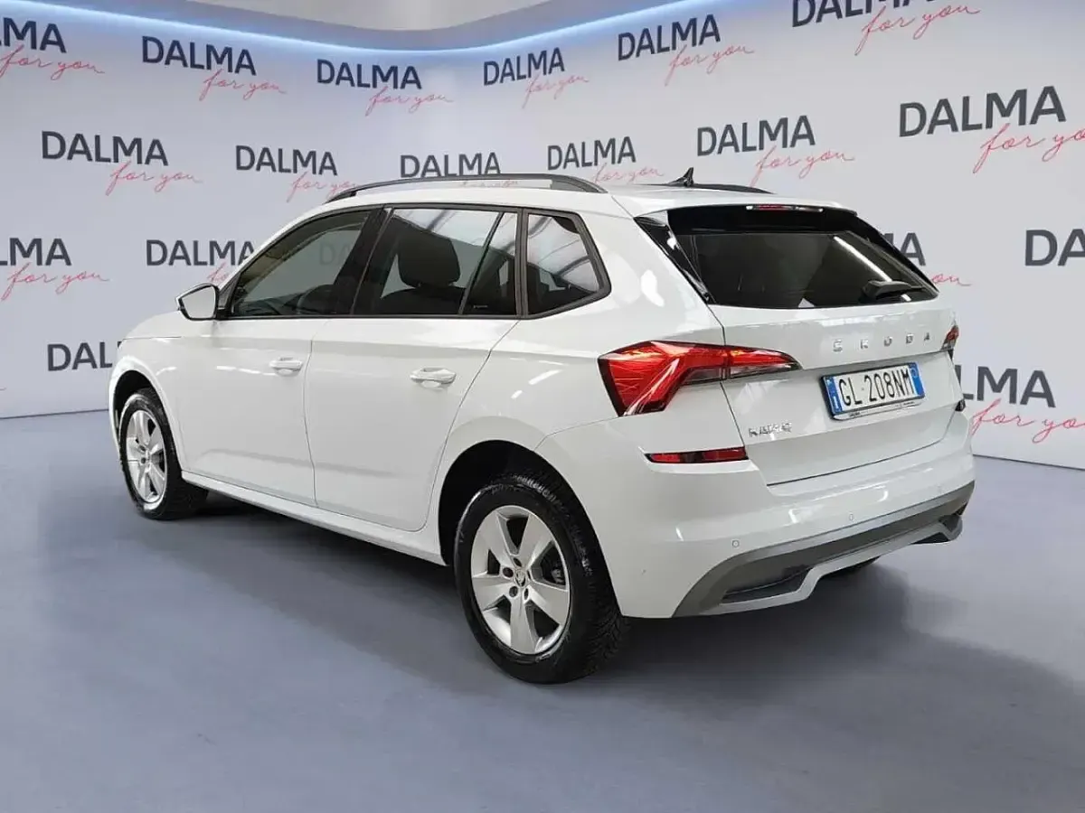Usata Skoda Kamiq Ambition 95 CV (69 kW) 2022 Bianco SUV