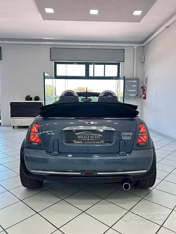 Usata Mini Cooper Cabriolet 116 CV (85 kW) 2004 Blu Cabrio