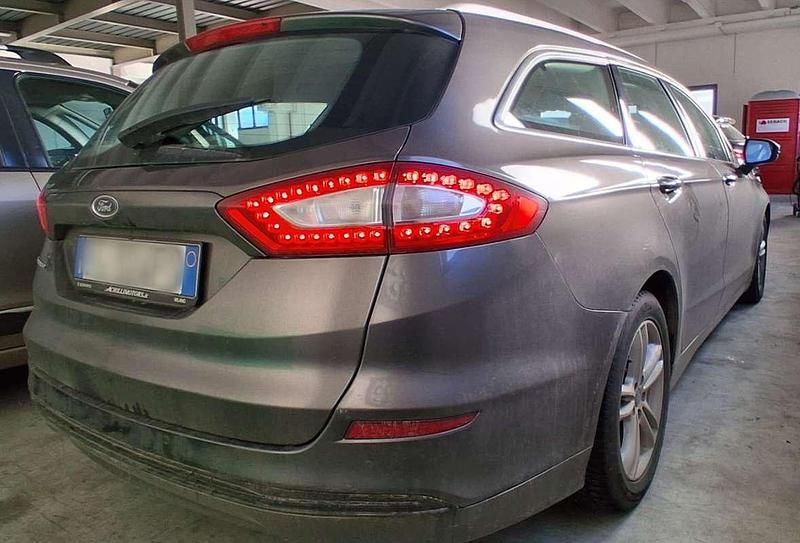Usata Ford Mondeo Titanium 150 CV (110 kW) 2017 Station wagon