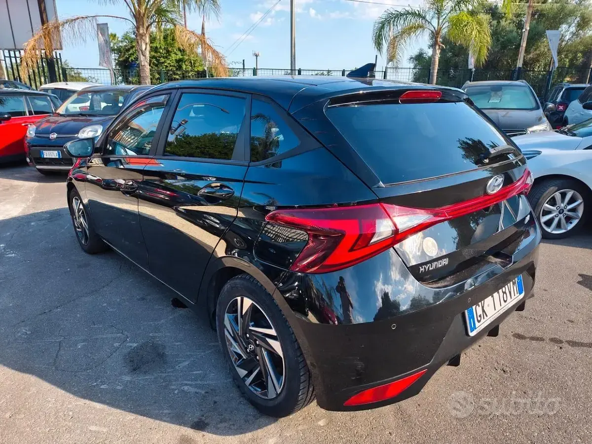 Usata Hyundai i20 84 CV (61 kW) 2022 Nero Utilitaria