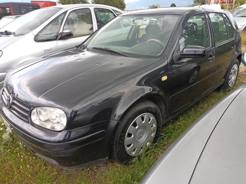Nero Usata 2001 VW Golf IV Highline Tre volumi | 1500 € (Super prezzo) - Immagine 1/4