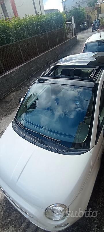 Usata Fiat 500 Lounge 69 CV (50 kW) 2012 Bianco Utilitaria