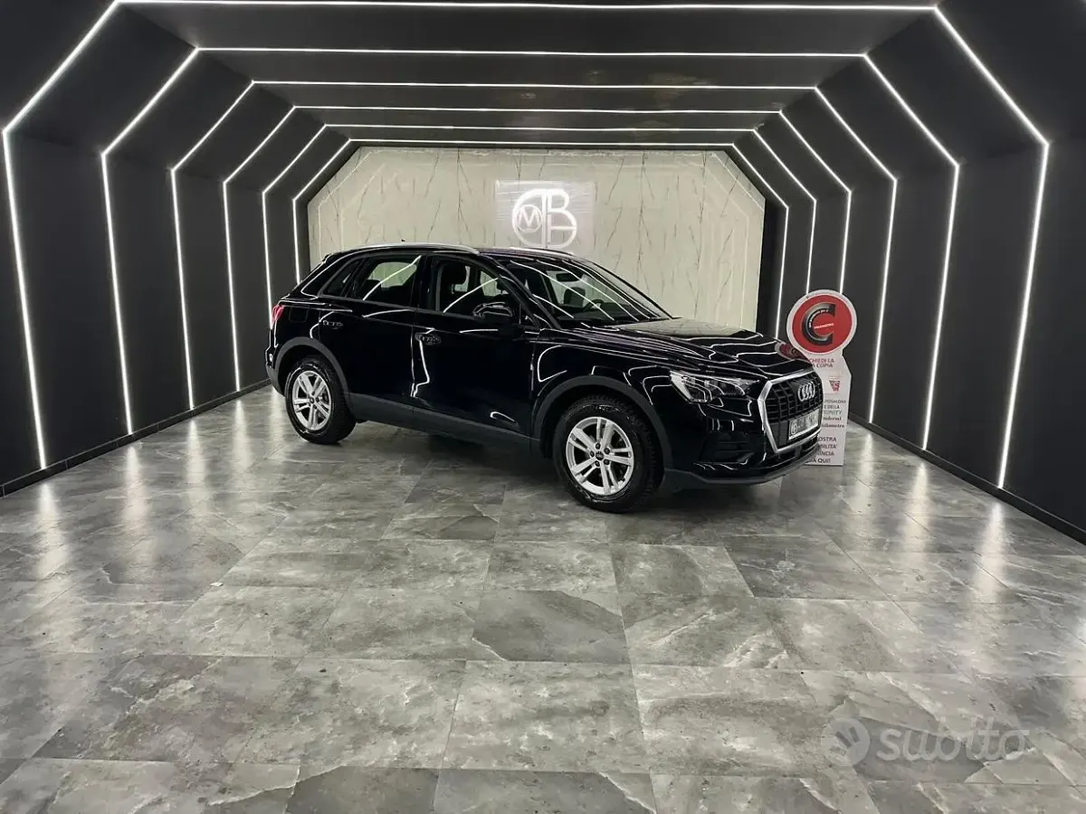 Usata Audi Q3 Ambiente 150 CV (110 kW) 2021 Nero SUV